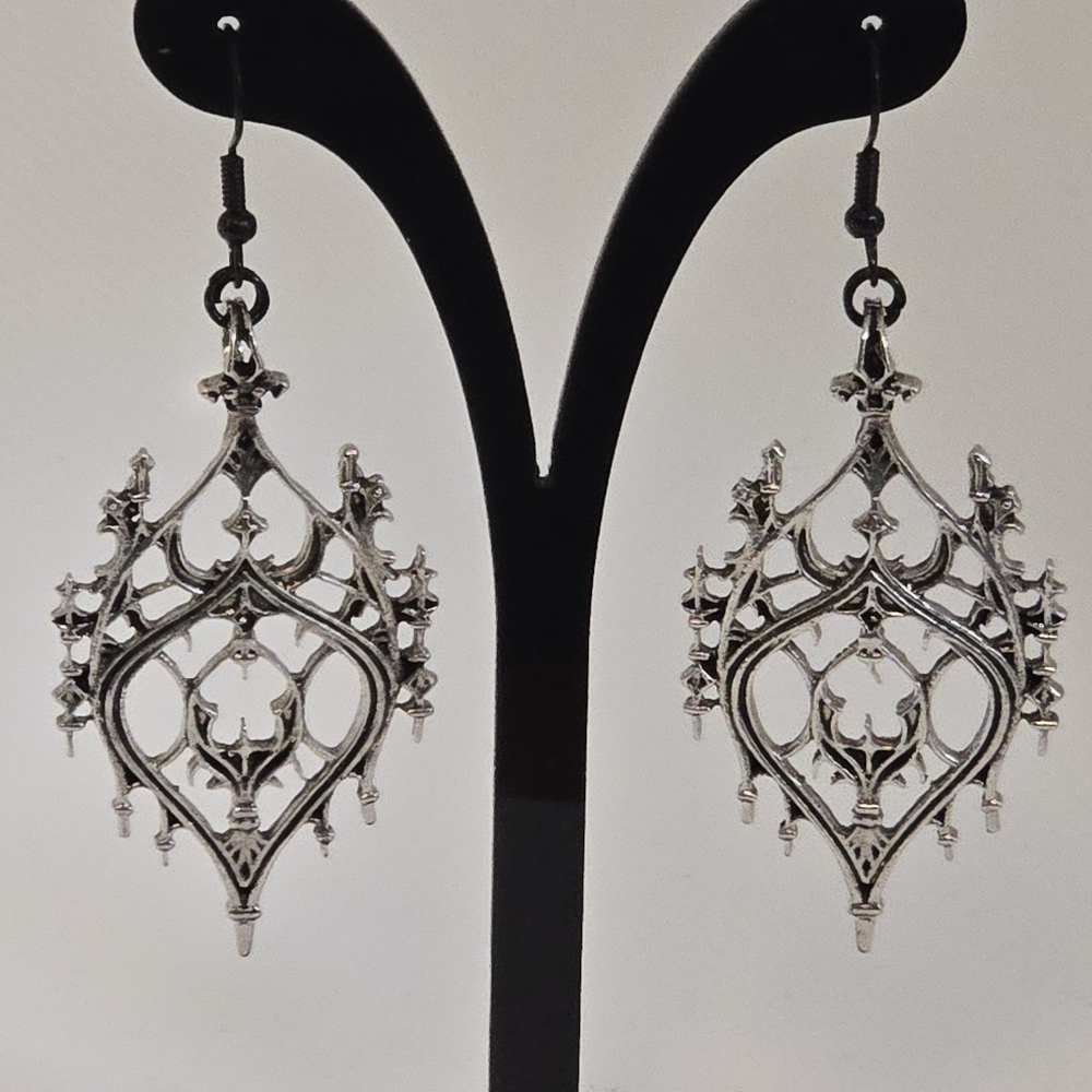 Filigree Earrings - antiqued silver-tone